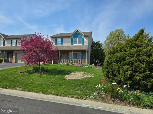 197 S View Rd, Fleetwood, PA 19522
