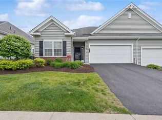 104 Patriot Ln, Sewickley, PA 15143