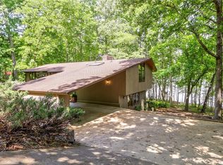 6410 Barberry Hill Dr, Gainesville, GA 30506