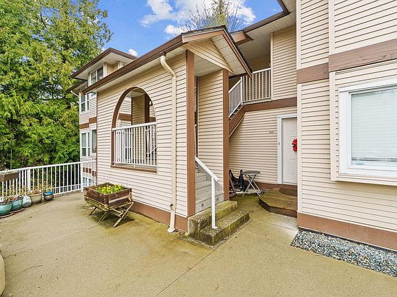 2nd image of 1750 McKenzie Rd #505