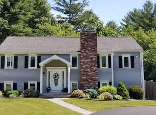20 Tami Ct, Bridgewater, MA 02324