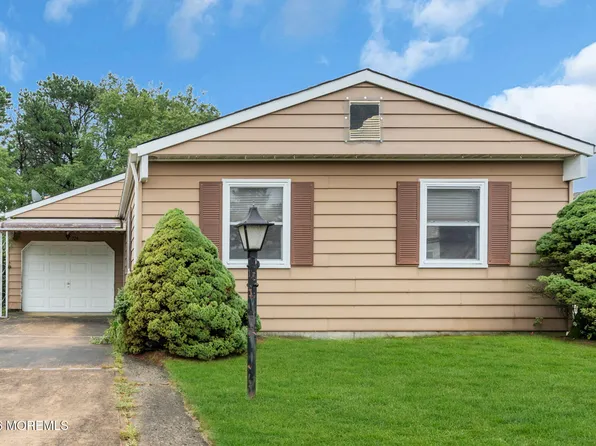 224 Orlando Boulevard, Toms River, NJ 08757