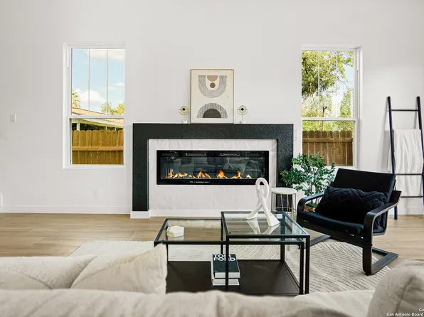 1202 W Villaret, San Antonio, TX 78224