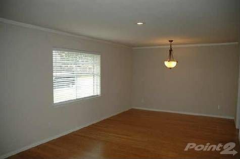 2nd image of 1201 La Mesa Dr