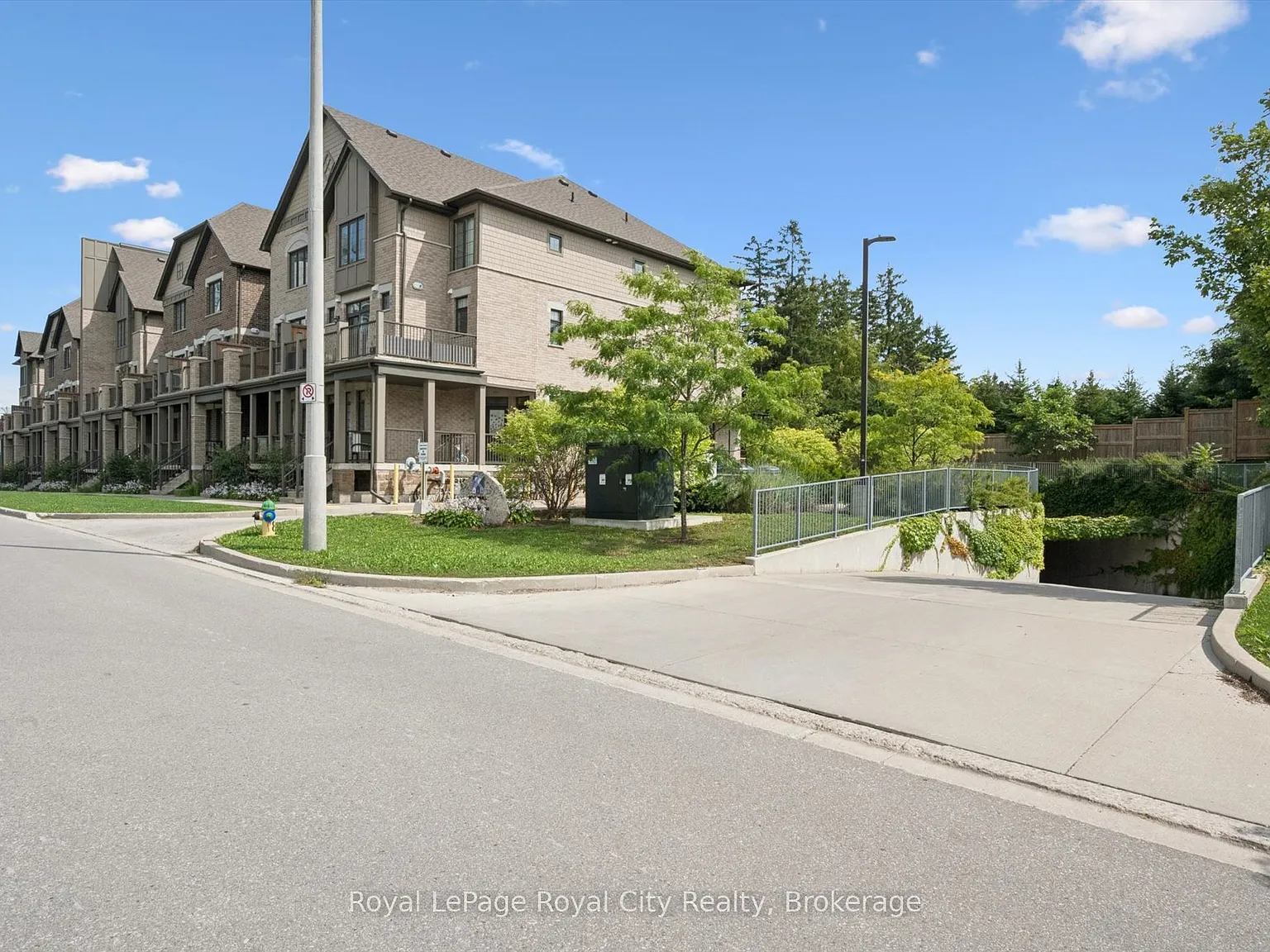 2 bed, $2,500 — Photo 3