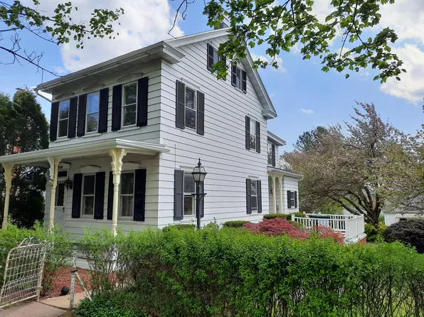 240 E Tammany St, Orwigsburg, PA 17961
