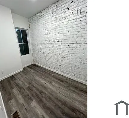 2859 N Ringgold St — Photo 11