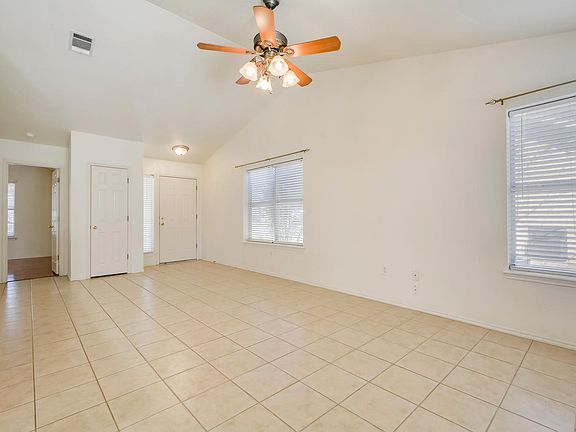 161 Prairie Springs Loop-large-007-4-Family Living 02-1498x1