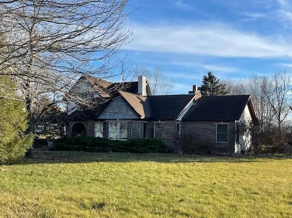 1761 240th St, Keota, IA 52248