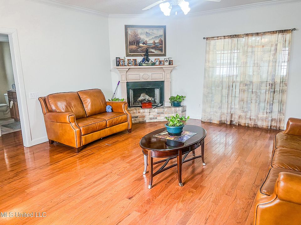 806 Carroll St, Waveland, MS 39576 MLS 4036352 Zillow