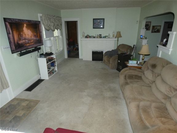 3rd image of 901 N 6th St