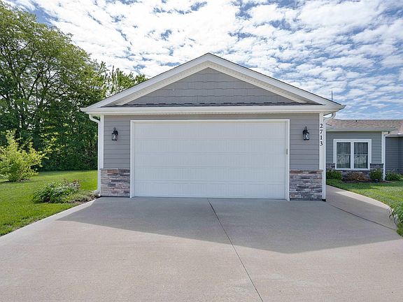 3rd image of 2713 Graham Dr