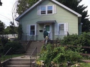 17 Cressy St, Beverly, MA 01915