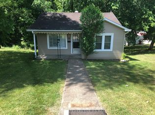 216 McGinness Ave, Carthage, TN 37030