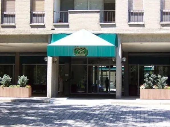 44 Washington St APT 607, Brookline, MA 02445