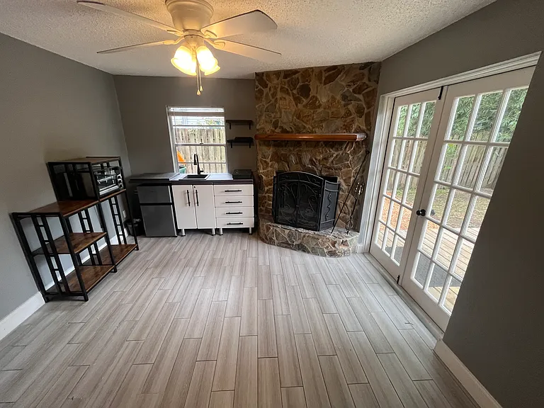 177 Woodland Dr — Photo 1