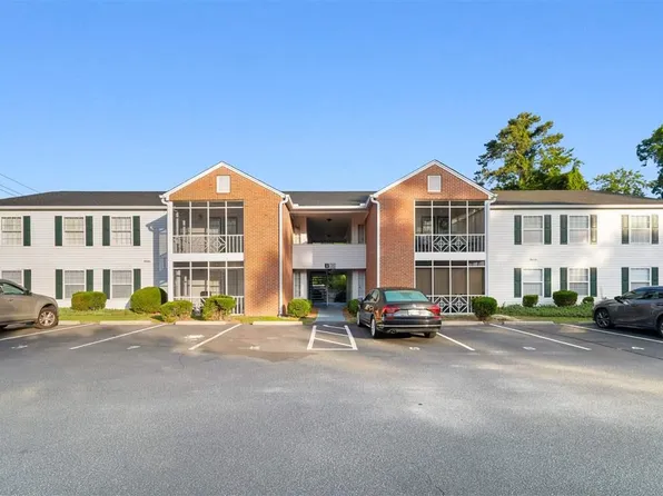 743 Coventry Ln APT B8, Florence, SC 29501