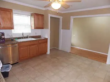 1309 Azalea Ln — Photo 5