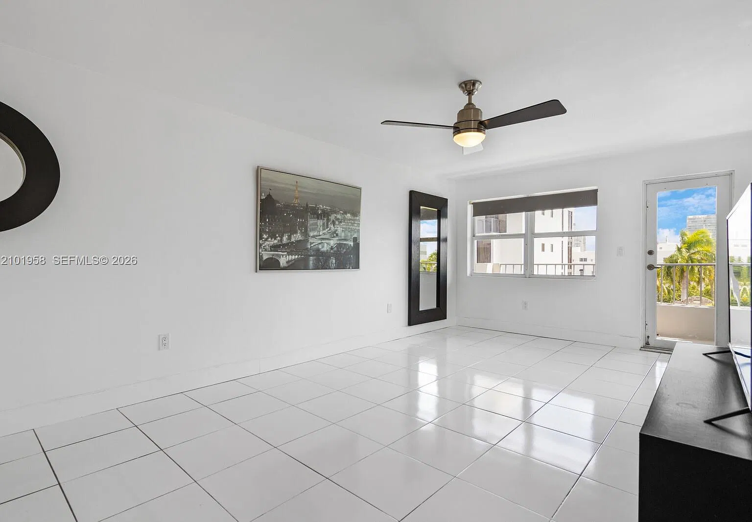 Star Meridian Condo — Photo 3