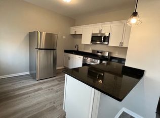 1923 Clark St APT 12, Whiting, IN 46394
