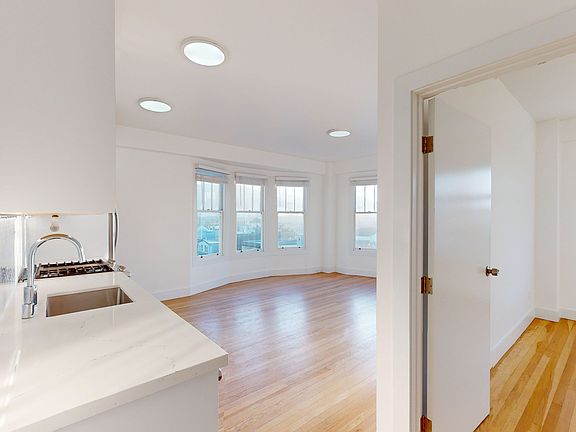 4th image of 1290 Grove St APT 502