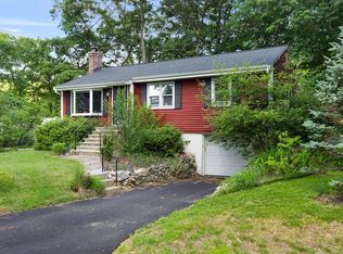 14 Burt Rd, Wilmington, MA 01887