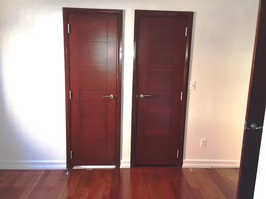 Sold by Dom Realty | media 26