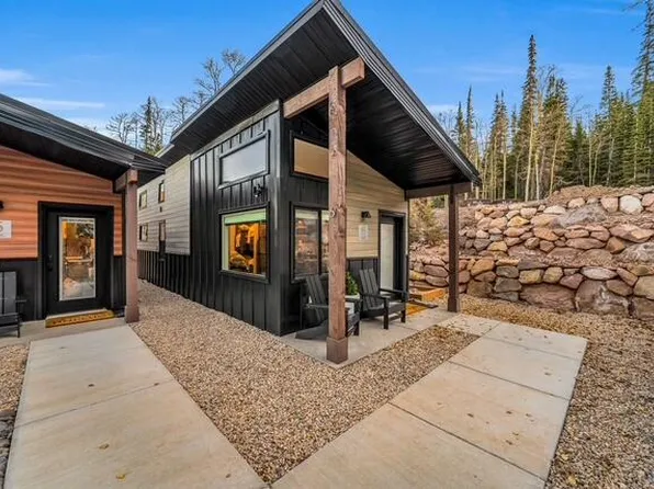 151 E Steam Engine Dr S #5, Brian Head, UT 84719