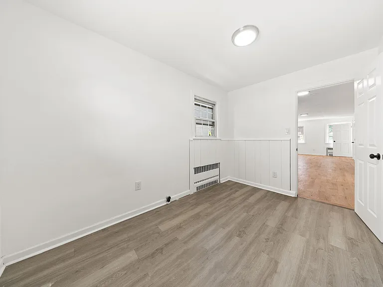 493 Beverly Rd #2 — Photo 10