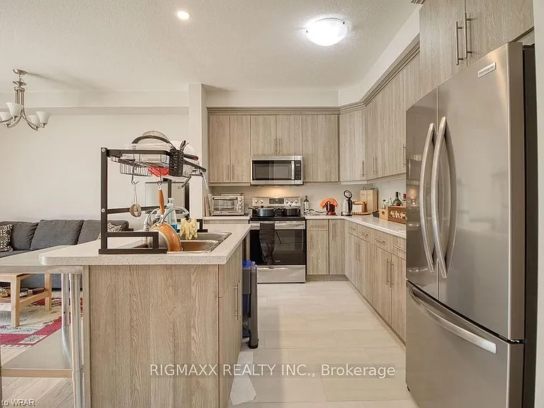 2104 Evans Blvd — Photo 19