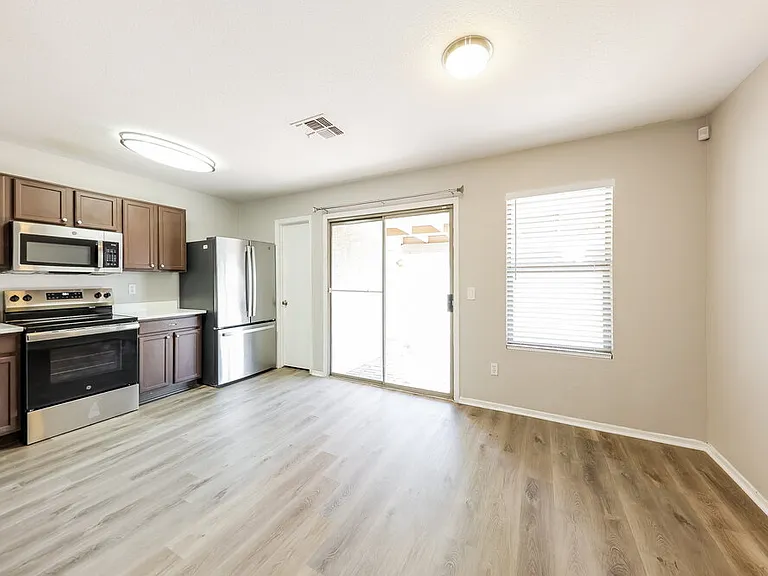 3108 W Lucia Dr — Photo 5