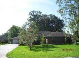 2436 Olympia Dr, West Columbia, TX 77486