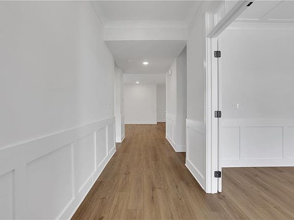 4th image of 131 Marble Tree Way