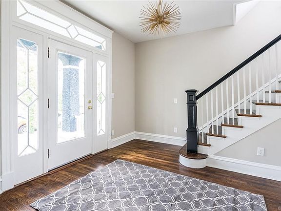 5th image of 2024 Barton Ave
