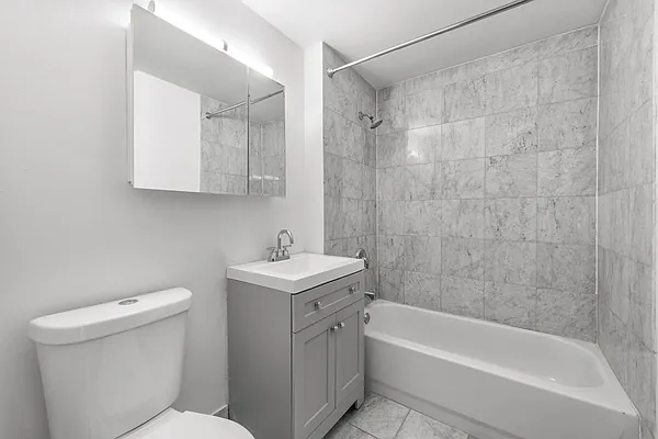 Rented by Douglas Elliman | media 17