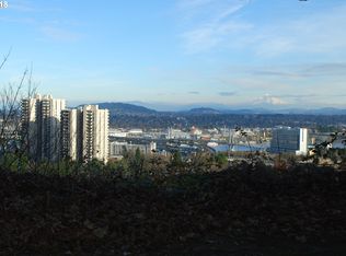 2420 SW Hoffman Ave, Portland, OR 97201