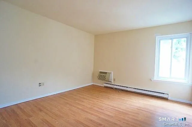 16 Glenwood Ave #7 — Photo 4