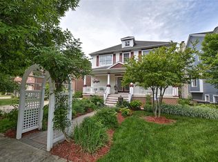 612 S Washington St, Elmhurst, IL