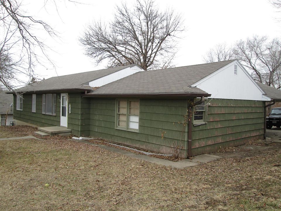 2nd image of 2909 Sylvanie St