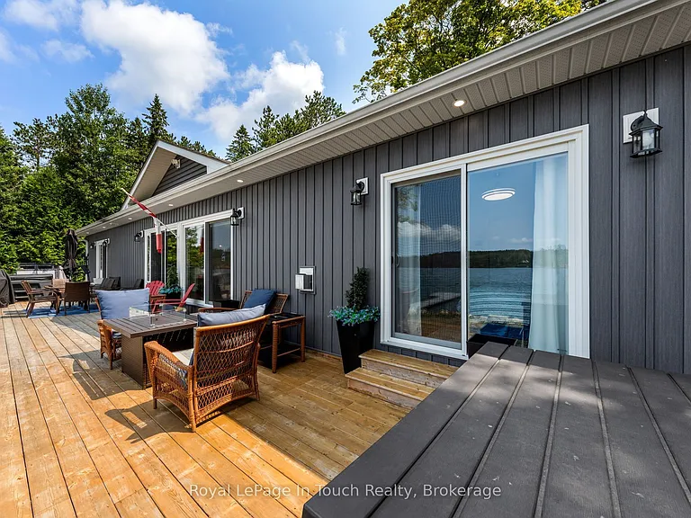 86 Andrew Dr — Photo 7