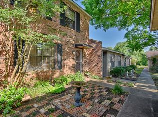 710 S Chappell Hill St, Brenham, TX 77833