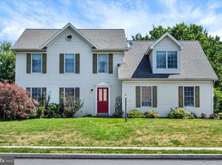 1153 Fleming Dr, Mechanicsburg, PA 17055