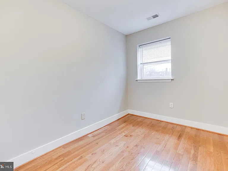 61 Forrester St SW #104 — Photo 10