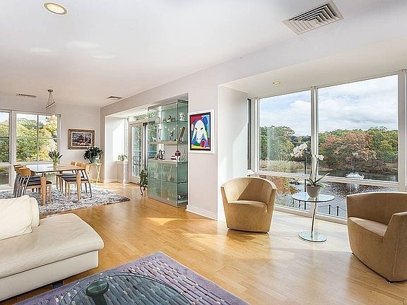 5th image of 88 Wharf St Unit 214