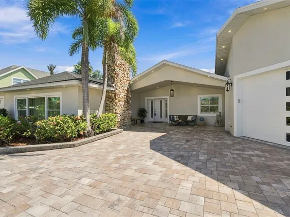 3905 FONTAINEBLEAU DRIVE, TAMPA, FL 33634