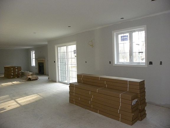 3rd image of 2 Marcona Ln Lot 39-0