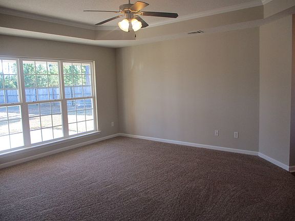 5th image of 200 Mill Pond Ln SE
