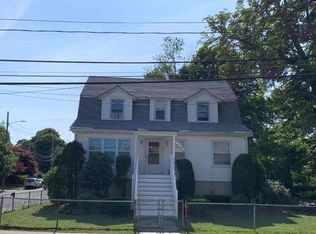 581 Washington St #1, Braintree, MA 02184