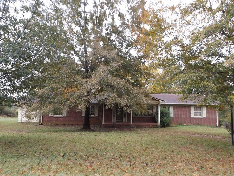 1st image of 397 Gail Ave