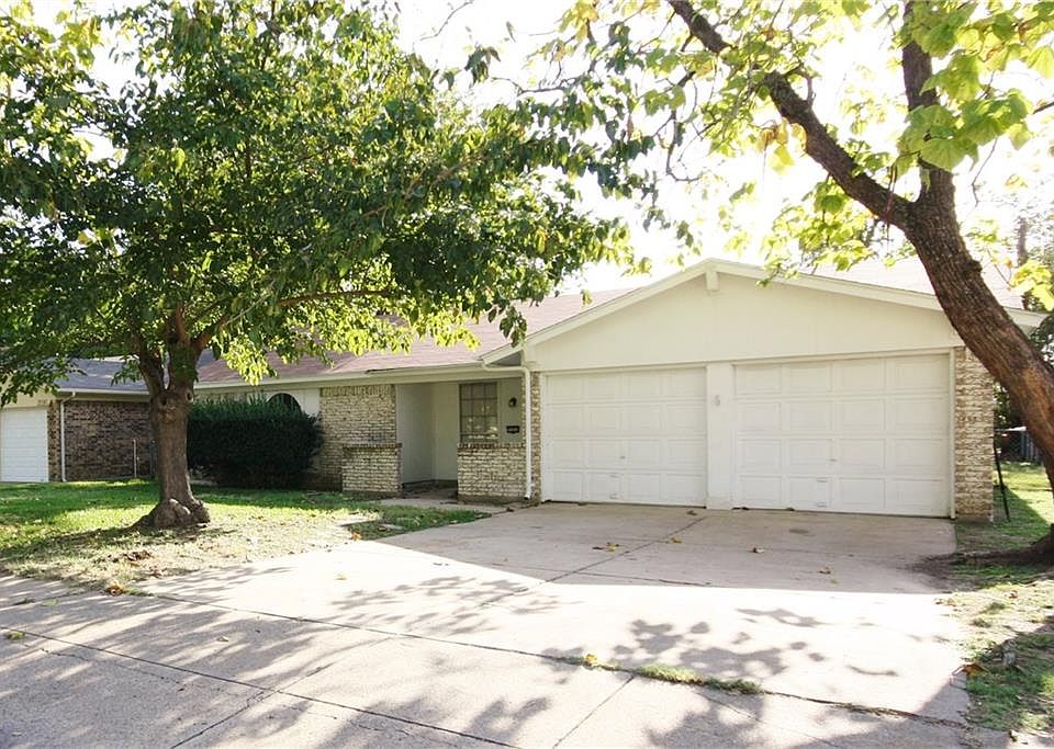 1st image of 2320 Village Creek Dr